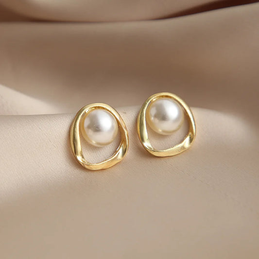 Circle Earrings For Women Vintage Punk Baroque Pearl Earrings Stainless Steel Ear Clip Women Jewelry Imitation Pearl Gift Mujer
