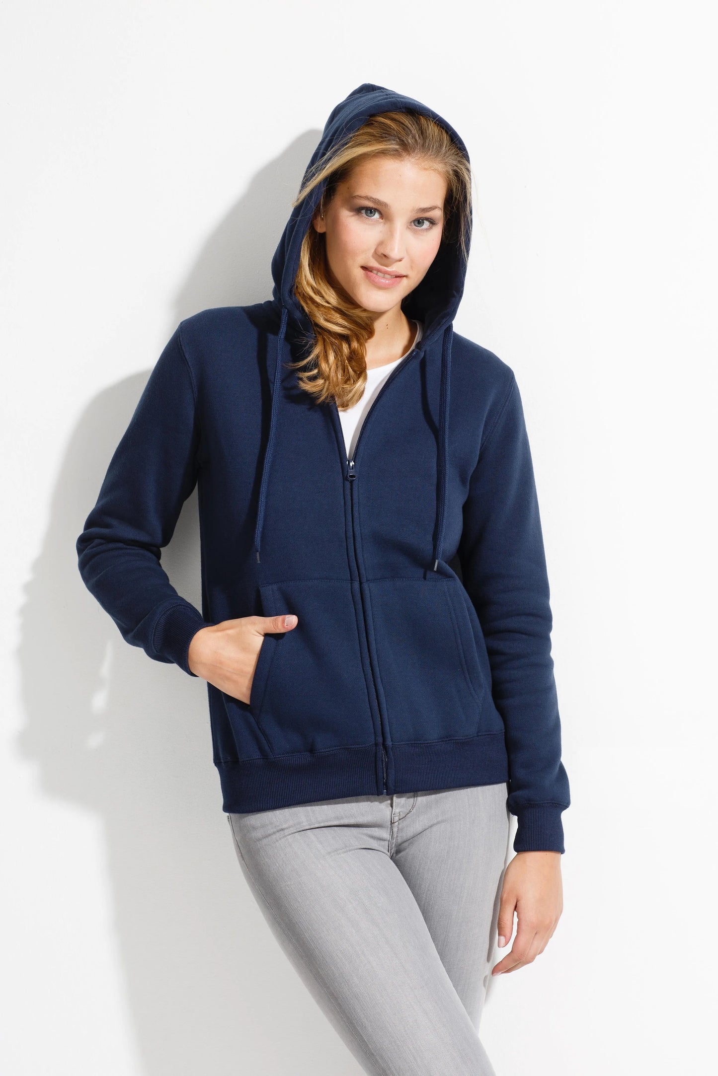 Jaket bertudung WANITA berlapik-TUJUH KANGAROO