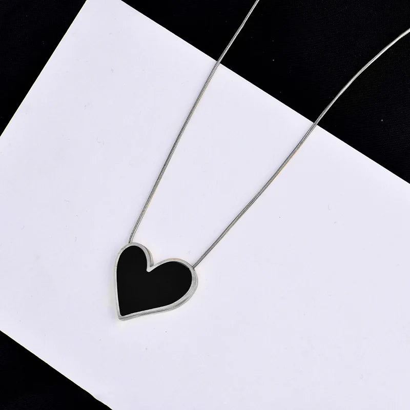 Rantai Leher Wanita Hitam Indah Minimalis Loket Persegi Choker Kalung Geometrik Rantai Kolar Barang Kemas Wanita Hadiah Pesta