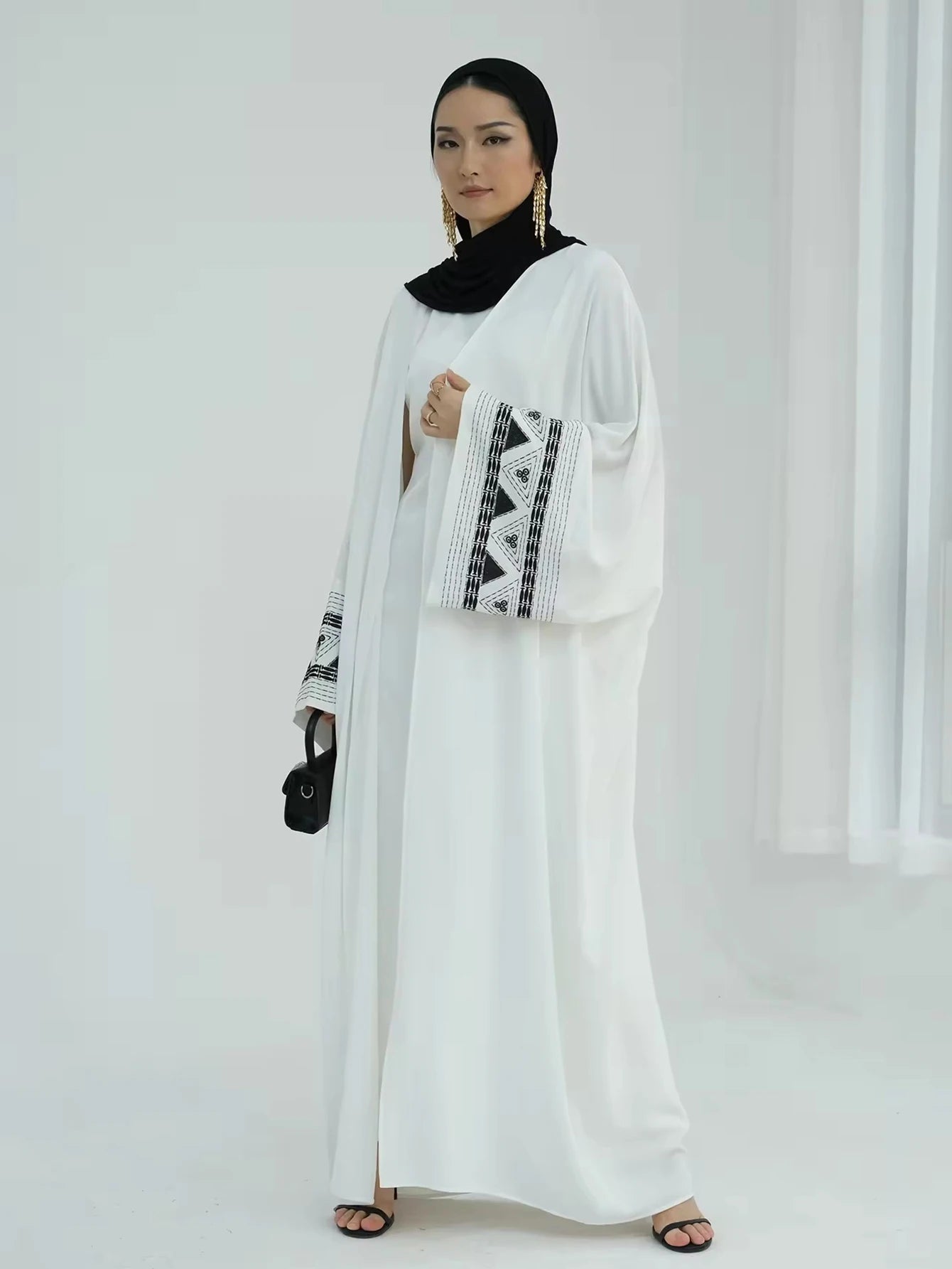 2025 Kedatangan Baru Bordir Muslim Abaya Ramadan Saudi Abaya Kaftan Wanita Pakaian Muslim Jubah Pakaian Dubai Sederhana