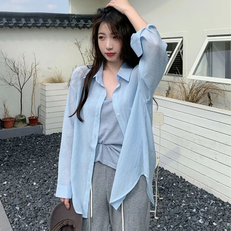 Baju Pelindung Matahari Musim Panas Wanita Fesyen Korea Blaus Nipis Pepejal Mudah Wanita Lengan Panjang Baju Pantai Longgar Kasual Mujer