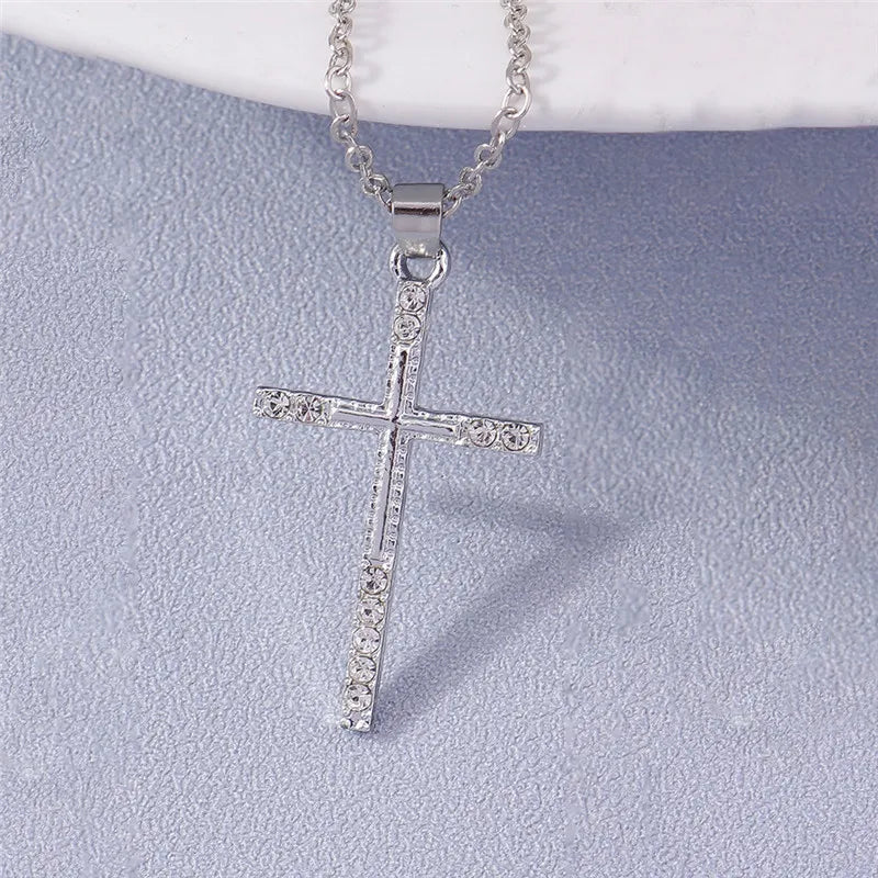 Fashion Cross Necklace for Women Men Gold Silver Color Dazzling Crystal Jesus Crucifix Necklace Christian Jewelry Wholesale