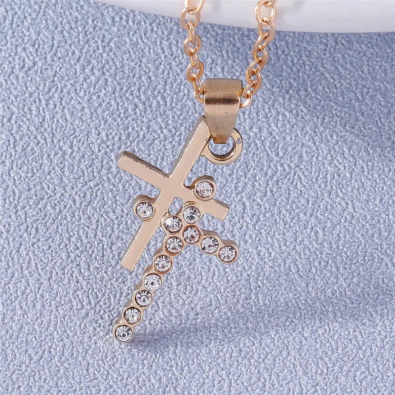 Fashion Cross Necklace for Women Men Gold Silver Color Dazzling Crystal Jesus Crucifix Necklace Christian Jewelry Wholesale