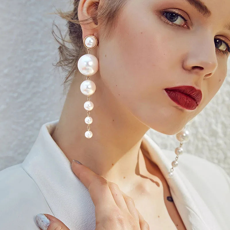 2022 New Classic Elegant Imitation Pearl Dangle Earrings For Women Crystal Long Tassel Exquisite Drop Earring Wedding Jewelry