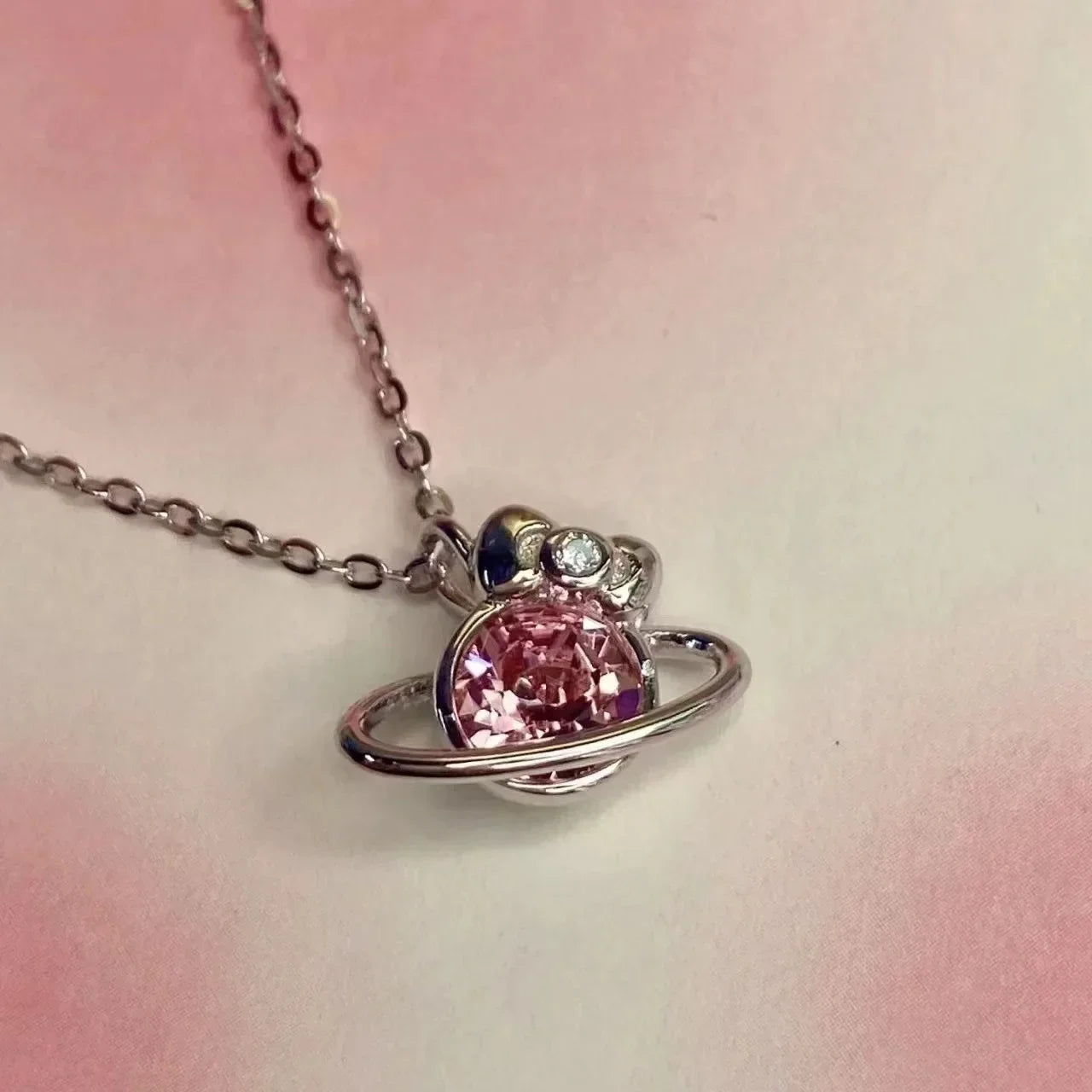 Kalung Hello Kitty Sanrio Watak Anime Pink Peach Heart Crystal Cat Gelang Tolak Tarik Loket Hiasan Pasangan Hadiah Gadis