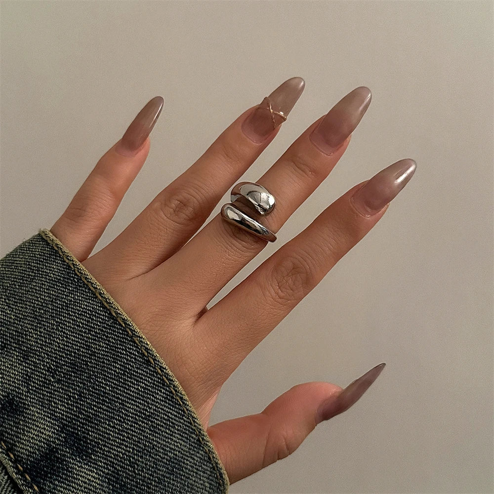 Cincin Gelang Logam Lebar untuk Wanita Warna Emas dan Perak Titisan Air Chunky Terbuka Cuff Pergelangan Tangan Tebal Perhiasan Gelang Berpintal Tidak Teratur