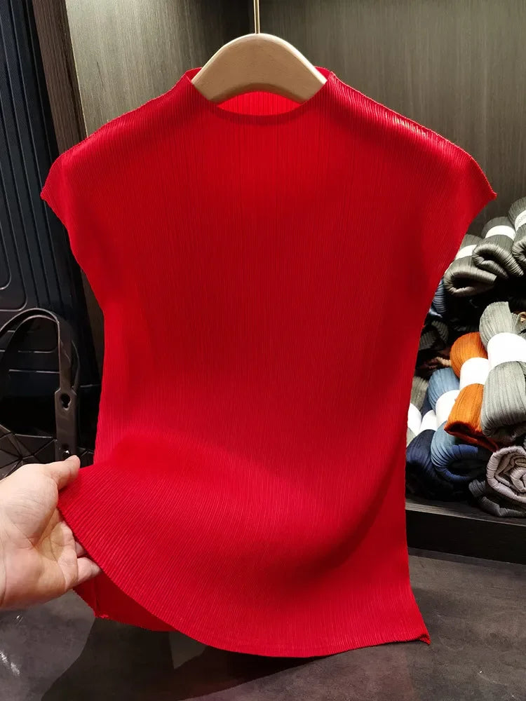 Miyake Serbaguna Klasik Warna Pepejal Ringkas Kolar Berdiri Atasan Berlipat Wanita Slim Slim Lengan Pendek T-shirt Miyake Musim Panas 2024