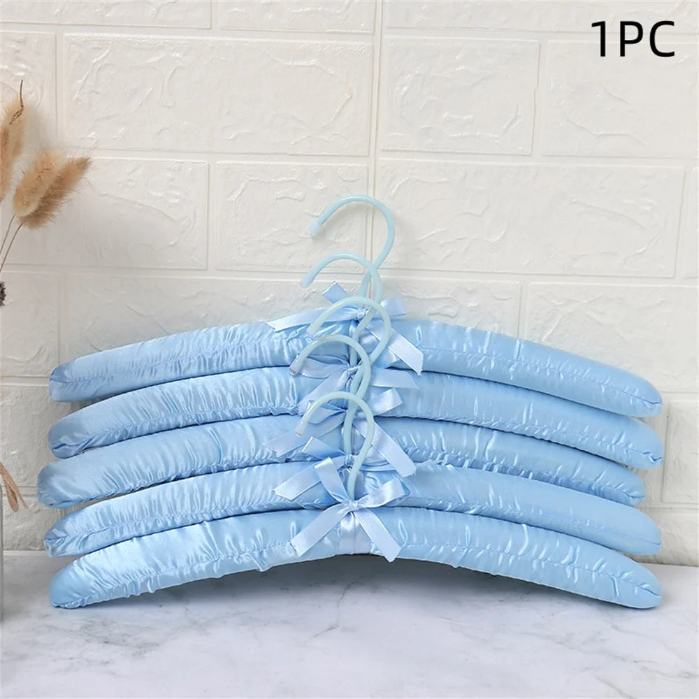 1pcs Penyangkut Sutera Kot Satin Empuk Pakaian Sutera Dibalut Paparan Penyangkut Span Penyangkut Penyangkut Pakaian Penyangkut Pakaian Tidak Licin