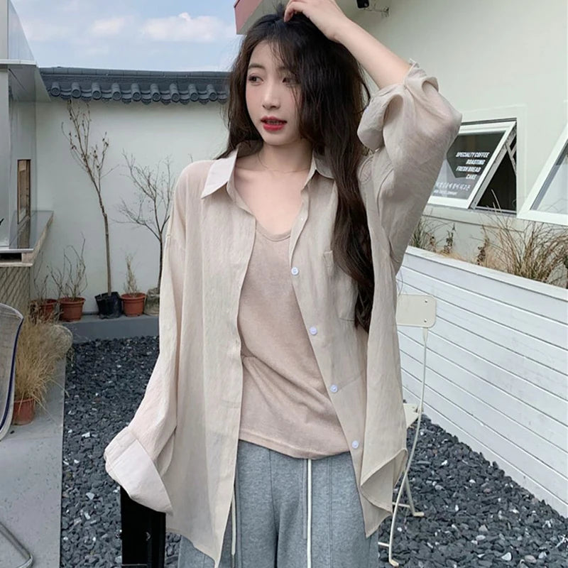 Baju Pelindung Matahari Musim Panas Wanita Fesyen Korea Blaus Nipis Pepejal Mudah Wanita Lengan Panjang Baju Pantai Longgar Kasual Mujer