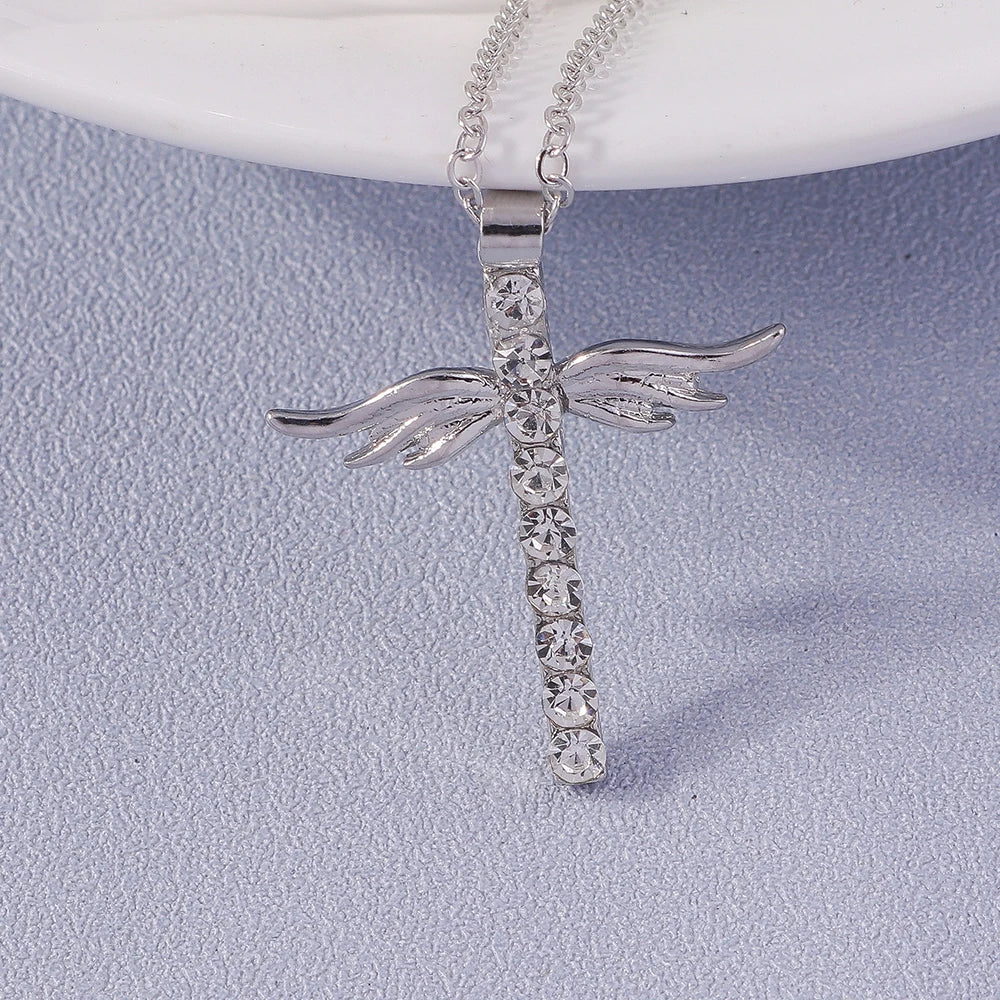 Fashion Cross Necklace for Women Men Gold Silver Color Dazzling Crystal Jesus Crucifix Necklace Christian Jewelry Wholesale