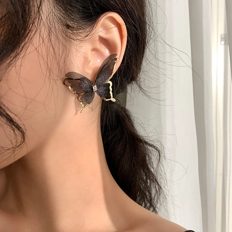 Exaggerated Black White Hollow Mesh Butterfly Stud Earrings for Women Party Jewelry Gift Party Bridal Trendy Earrings Sweet
