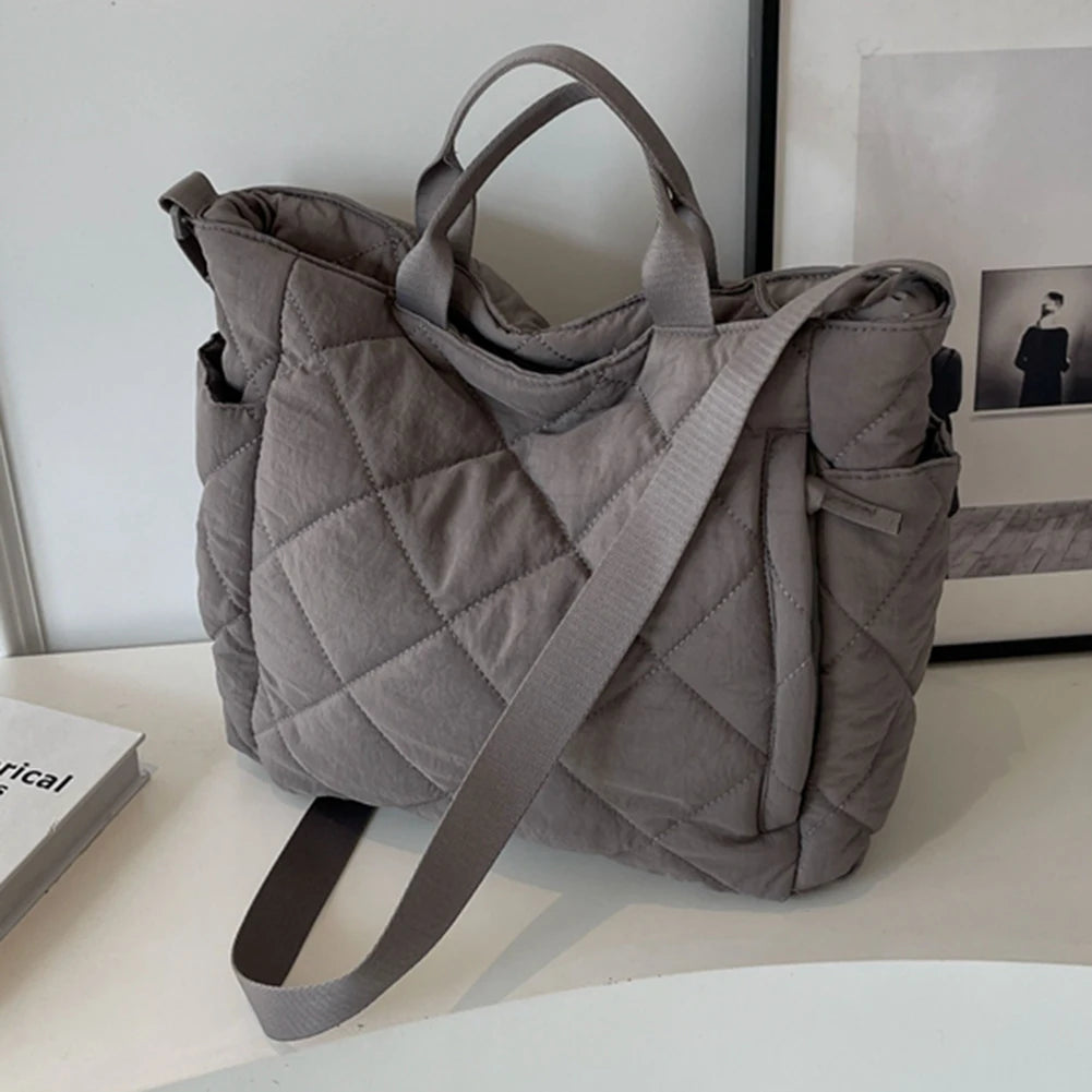 Beg Tangan Wanita Puffer Hobo Beg Selempang Berbulu Zip Beg Bahu Empuk Beg Beg Perjalanan Beg Beli Beg Musim Sejuk Beg Ulang-Alik