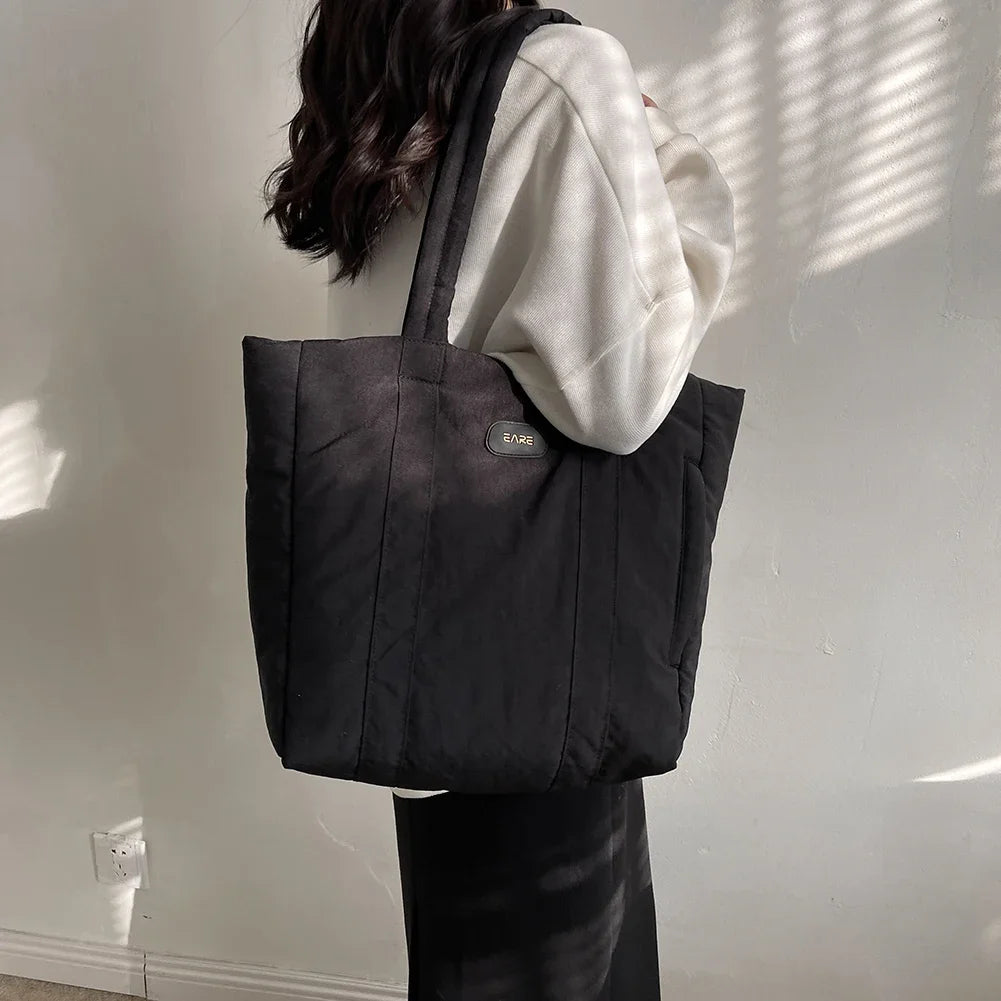 Beg Tangan Pelakuk Empuk Wanita Beg Tangan Ringan Kasual Berkapasiti Besar Beg Satchel Bawah Berlian Berlapis Beg Tote Beg Kembara Jorok