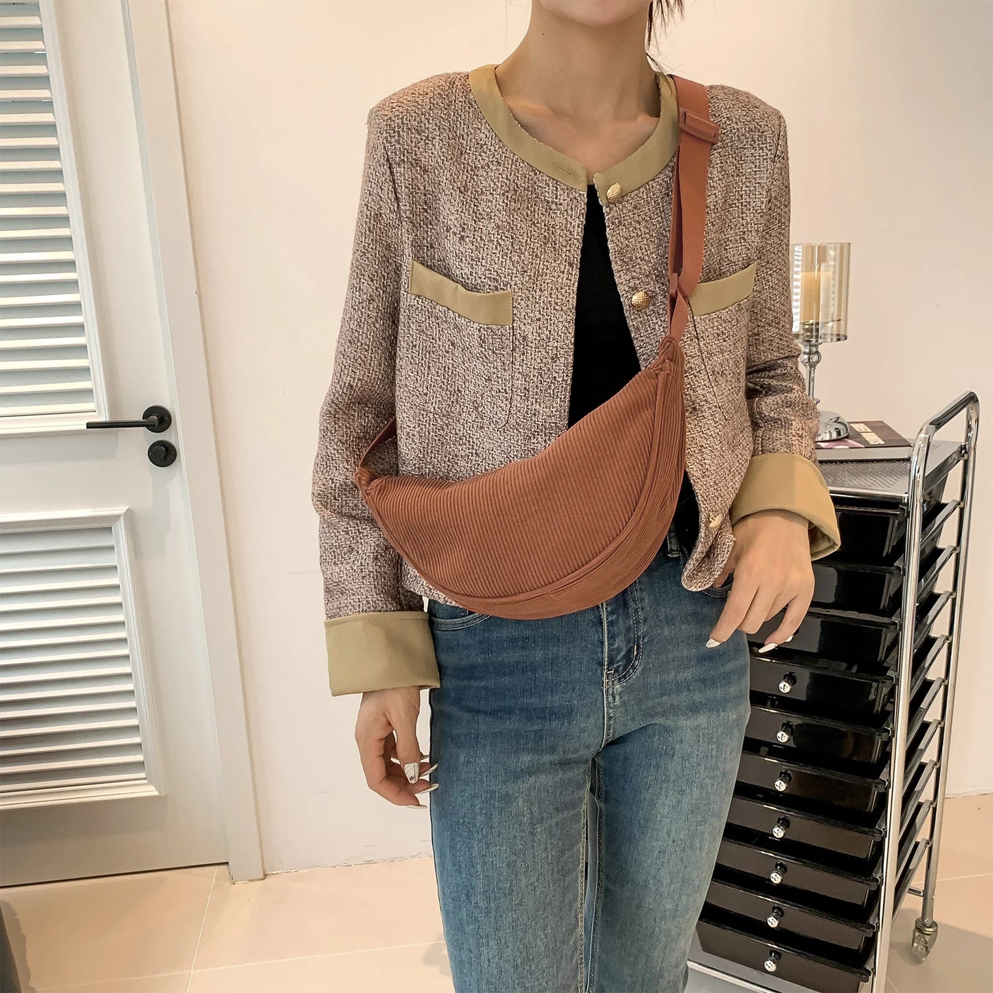 Dumpling Bag Fashion Shoulder Bag Adjustable Strap Corduroy Womens Satchel Bag Solid Color Ladies Sling Bag Casual Commuting Bag