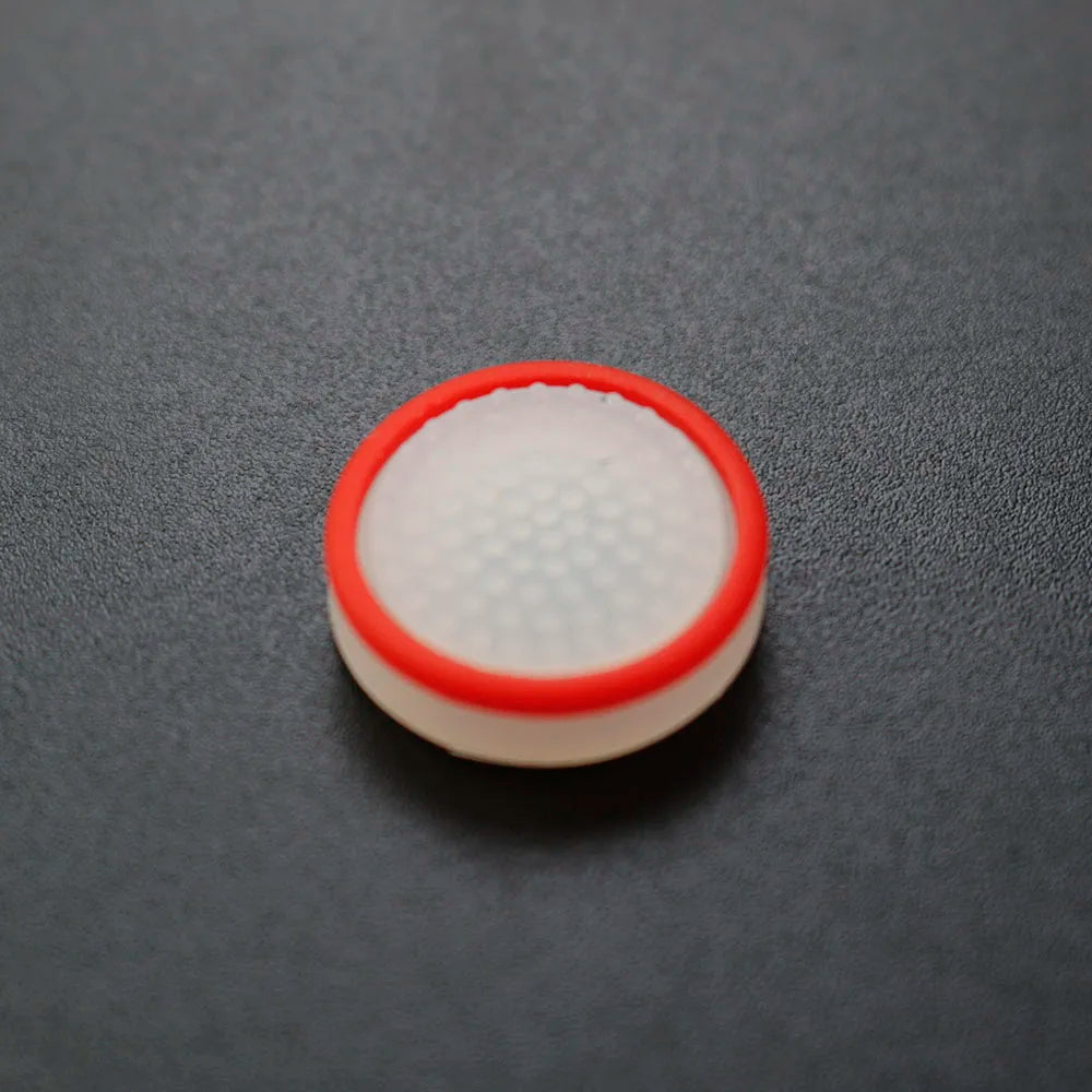 YUXI 1pcs Silicone Getah Thumb Stick Caps untuk Suis NS Joy Con Controller Joystick Cover untuk Joy-Con Analog Stick Cap Cap Game