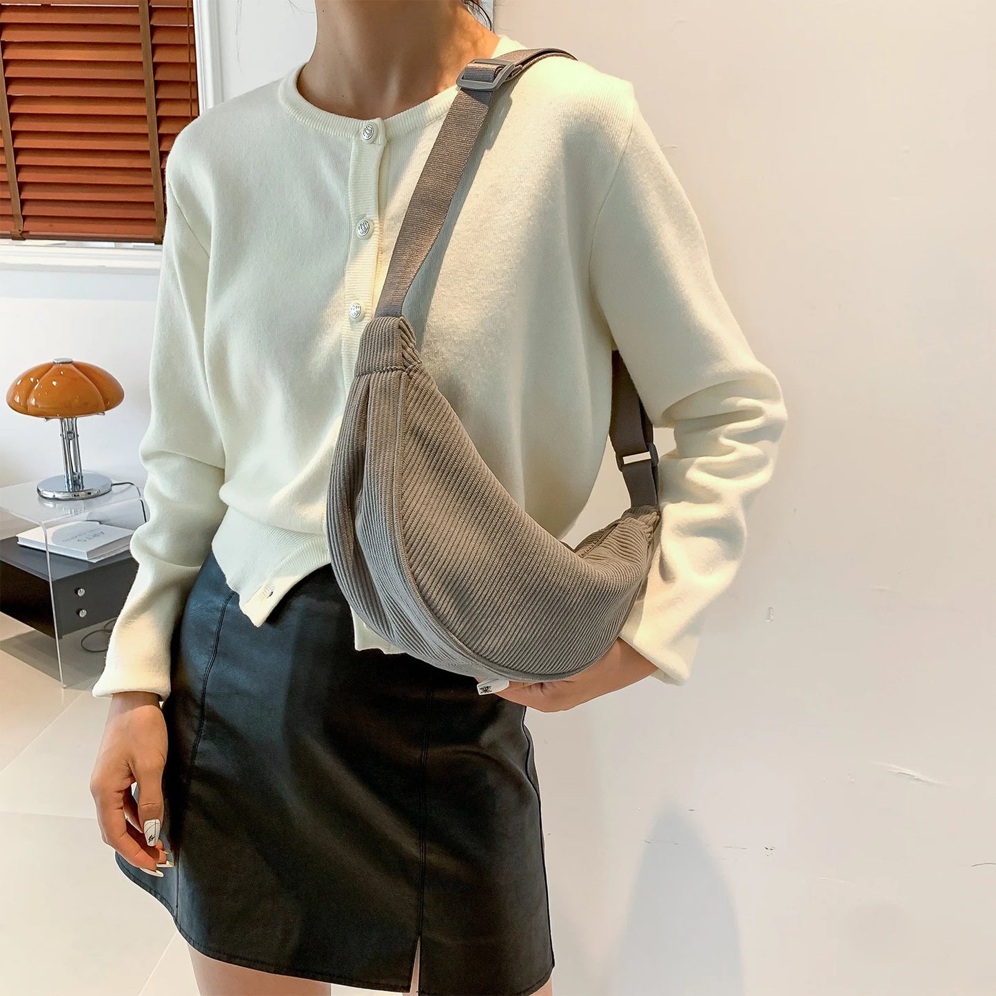 Dumpling Bag Fashion Shoulder Bag Adjustable Strap Corduroy Womens Satchel Bag Solid Color Ladies Sling Bag Casual Commuting Bag