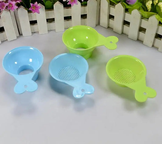 Safety useful bear baby milk powder filter funnel spill-resistant fruit filter 2pcs=1set mix 10sets/lot