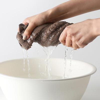 Pure Cotton Towel with Drawstring Pouch 3 (740x340) - 100g