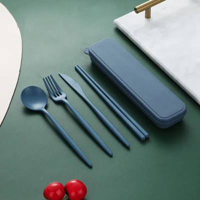 WHEAT 4-in-1 Colour Eco-Cutlery Set