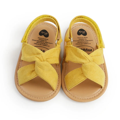 Stylish Soft Sole Sandals for Baby Boys and Girls: Trendy Footwear for Newborns 0-18 Months