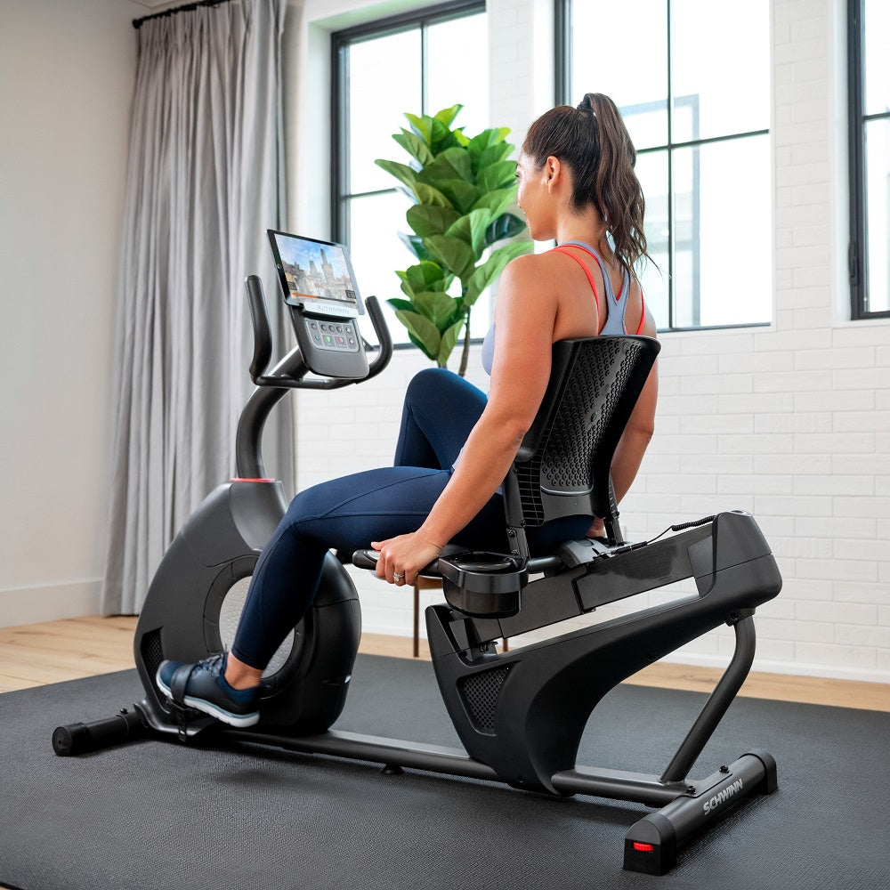 Johnson Fitness Schwinn 510R Recumbent Bike