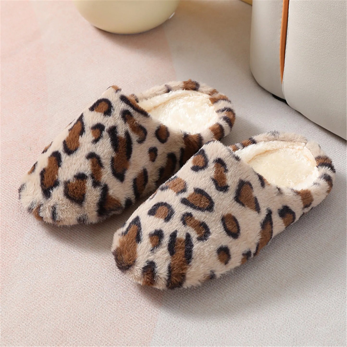 Soft Home Leopard Slippers Women Slippers Winter Indoor Light Comfort Floor Shoes Couple Silence Slides Bedroom House Slippers