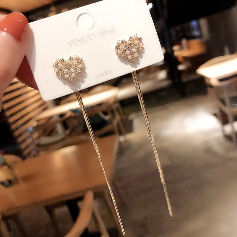 Anting-anting Panjang Rumbai Kupu-kupu Mutiara Kristal Biru Berlebihan Untuk Wanita Anting-anting Fesyen Korea Hadiah Barang Kemas Hari Lahir Harian 