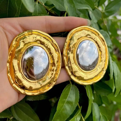 Vintage Gold Color Earrings Woman Fan-shaped Stud Earrings
