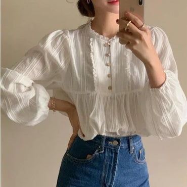 Lace Korean Women Shirt Long Sleeve White Top Female Elegant Autumn O-neck Fashion Woman Blouse 2024 Ruffles Button Clothes New