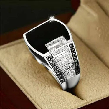 Classic Men's Ring Fashion Metal Gold Color Inlaid Black Stone Zircon Punk Rings for Men Engagement Wedding Luxury  Jewelry