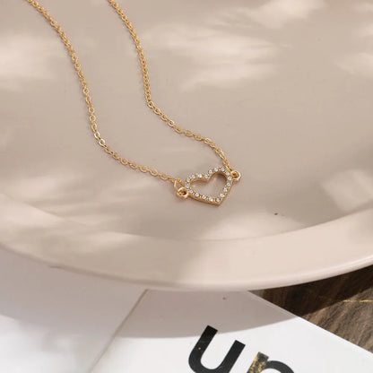 Simple Double Heart Pendant Necklace for Women Couple Zinc Alloy Choker Gold Color Chain Wedding Party Friends Jewelry Gift