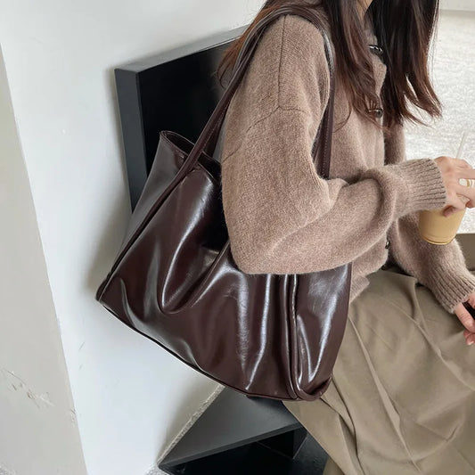 Kasual Wanita Beg Bahu Kulit Lembut Wanita Tote Dompet Beg Tangan Bahu Beg Tangan Besar Beg Tangan Pelajar Kolej 14 inci Beg Tote Komputer Riba 