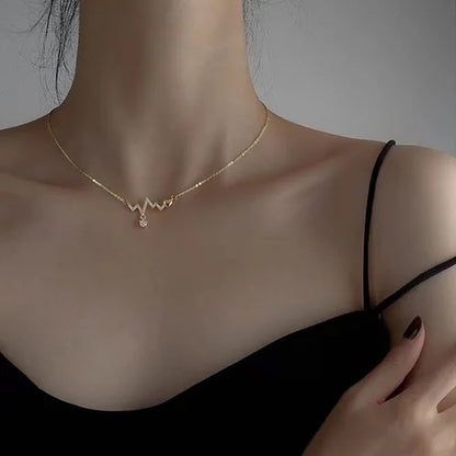 Simple Double Heart Pendant Necklace for Women Couple Zinc Alloy Choker Gold Color Chain Wedding Party Friends Jewelry Gift