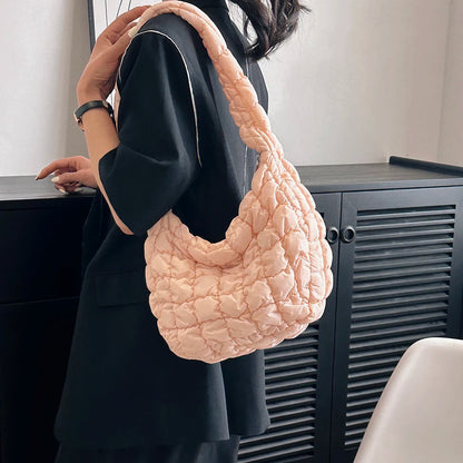 Beg Selempang Berlapis Berlapis Kulimut untuk Wanita Beg Bahu Awan Berlipat Buih Beg Tote Baldi Besar Beg Tangan Ruched 2023 