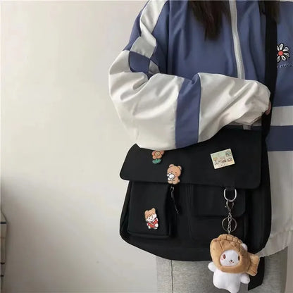 Harajuku Jepun Beg Bahu Gadis Retro Comel Lencana Cantik Kanvas Selempang Beg Sekolah Pelajar Beg Utusan Warna Pejal Beg Utusan 