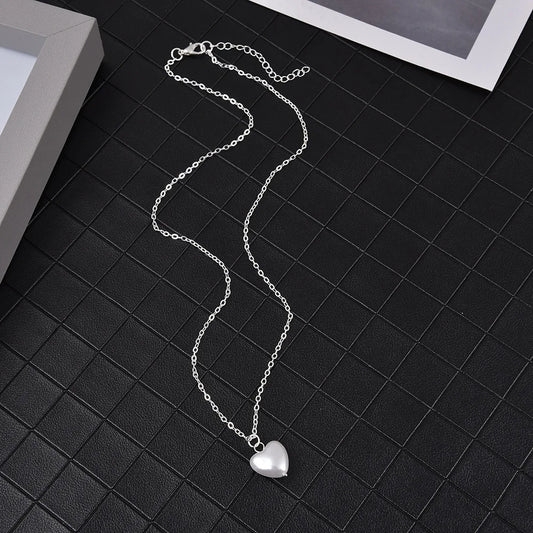 Wu's 2022 New Beaded Necklace Love Imitation Pearl Necklace  Gothic Necklace Necklace Versatile Necklace Imitation Pearl Short C